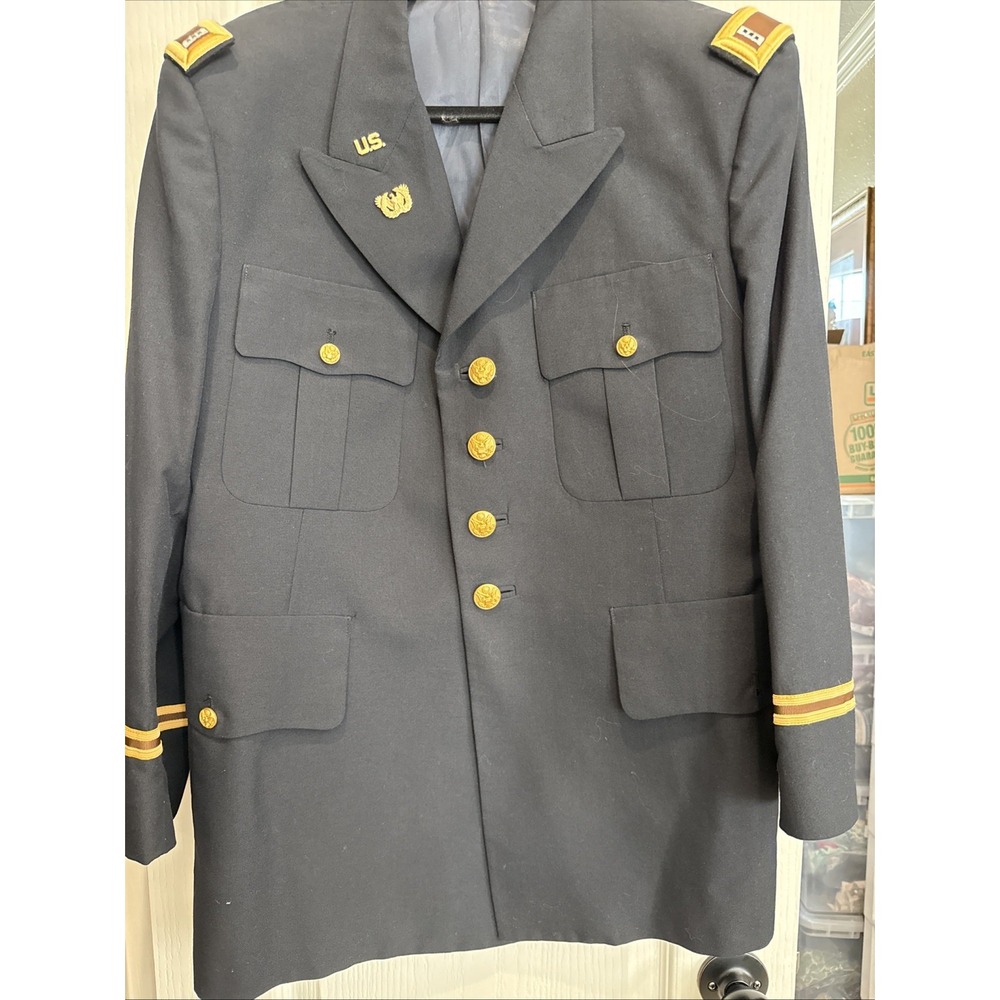 Vintage 1967 Vietnam Era Military Dress Coat Officer  4070 Great Shape‎